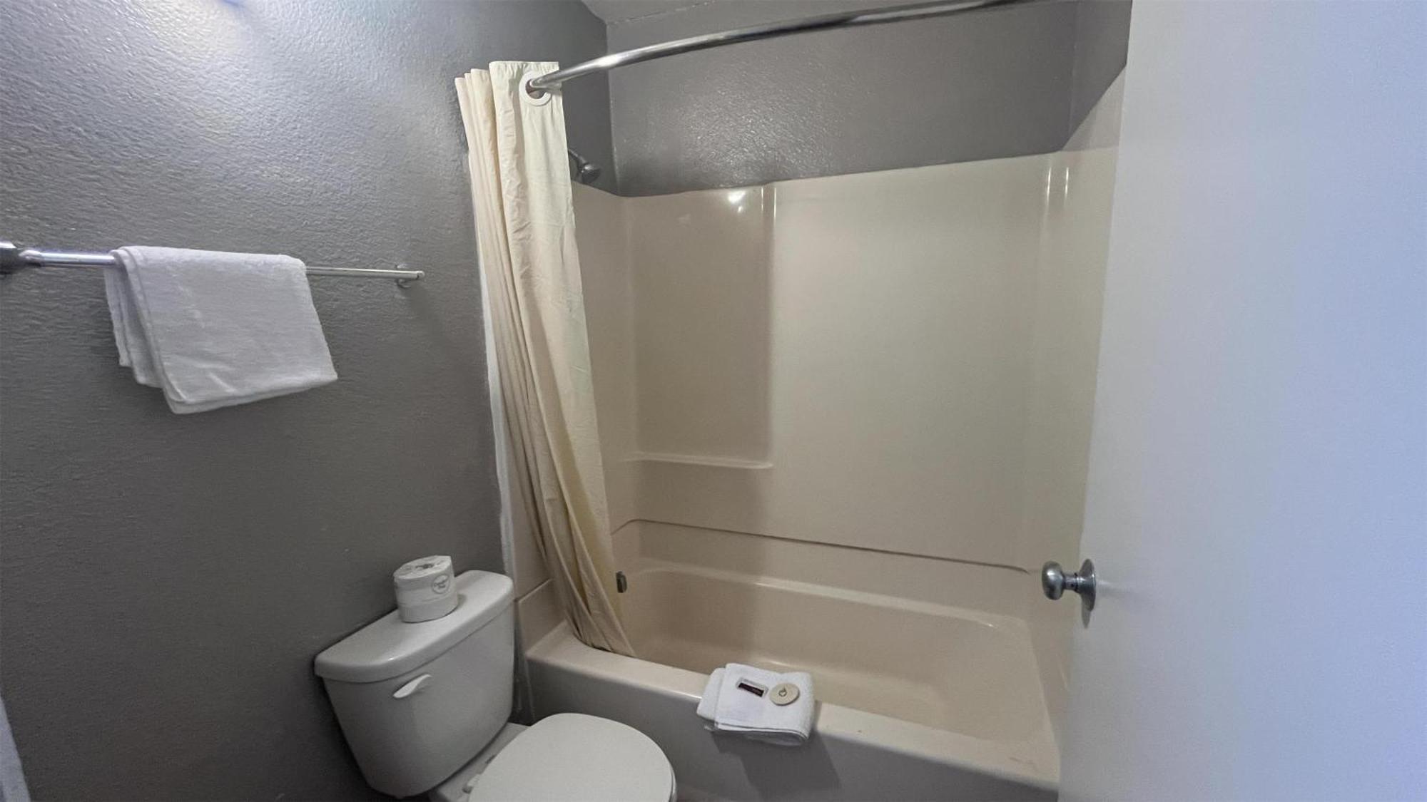 6-modesto, Ca