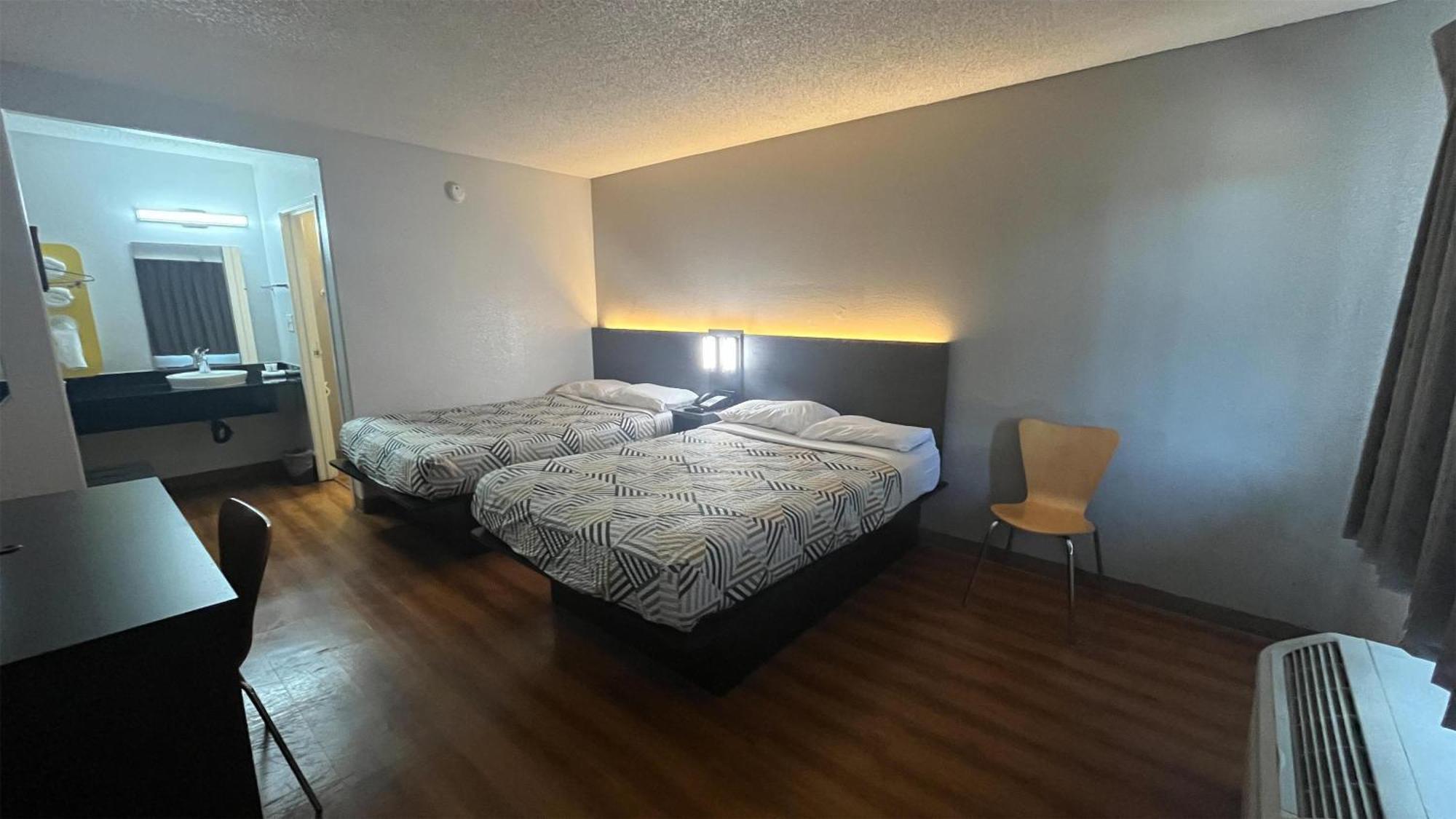 Hotel 6-modesto, Ca