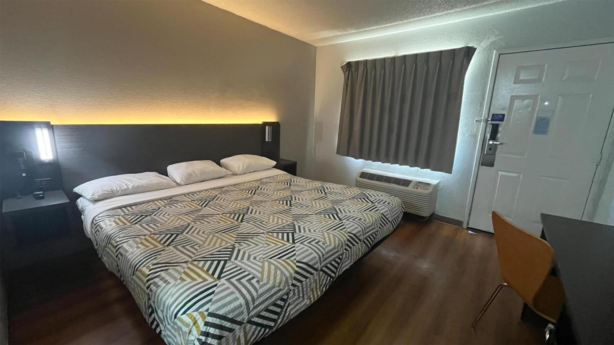 6-modesto, Ca 3*